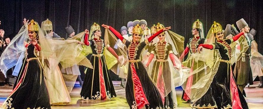 Тема недели. Успех «Нальмэс» в Москве: чем легендарный ансамбль удивил столичного зрителя